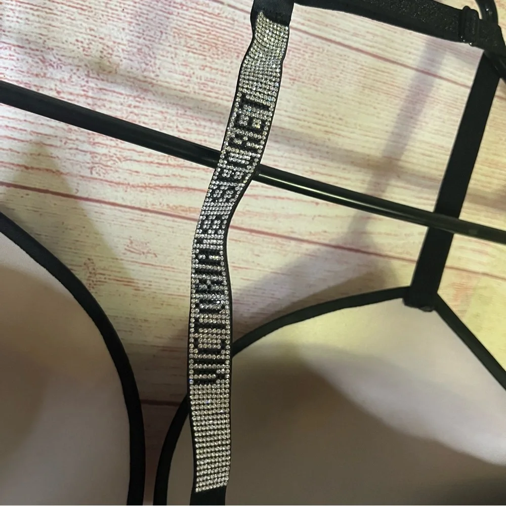 Victoria’s‎ Secret Black T-Back Sine Bling Logo Push Up Bra Size 36D
